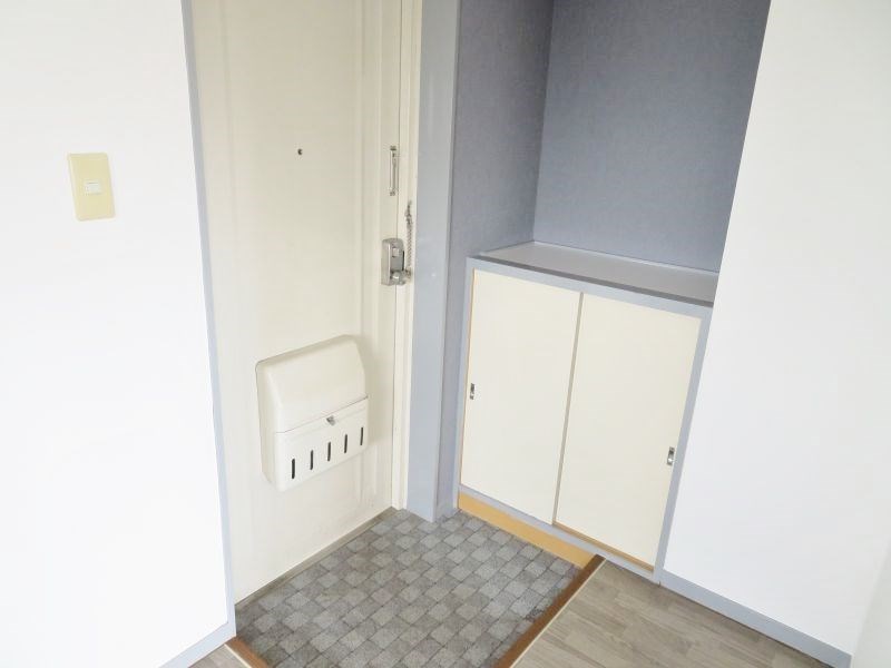 ニューホープハウス  玄関