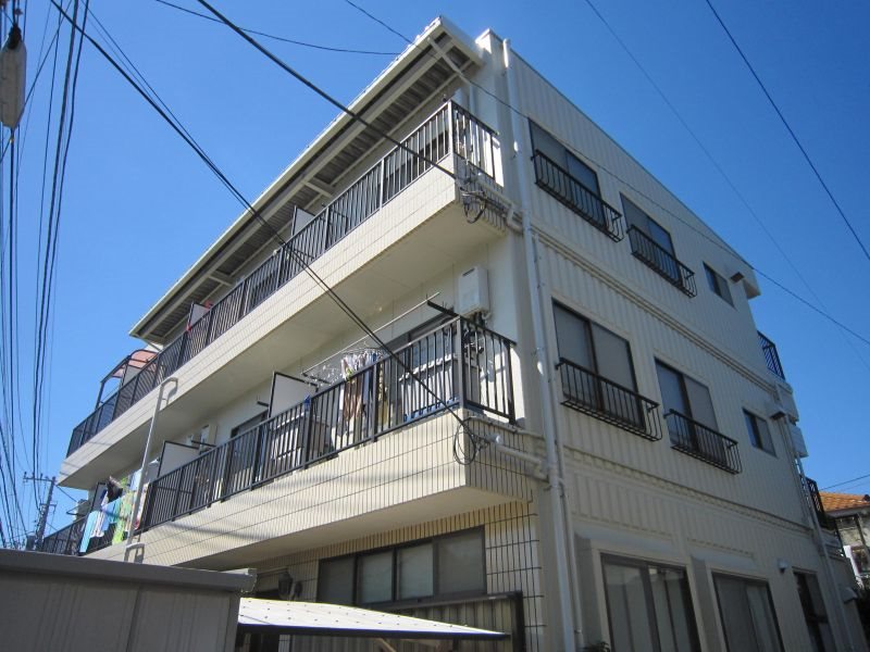 カーサ八木  206号室 外観