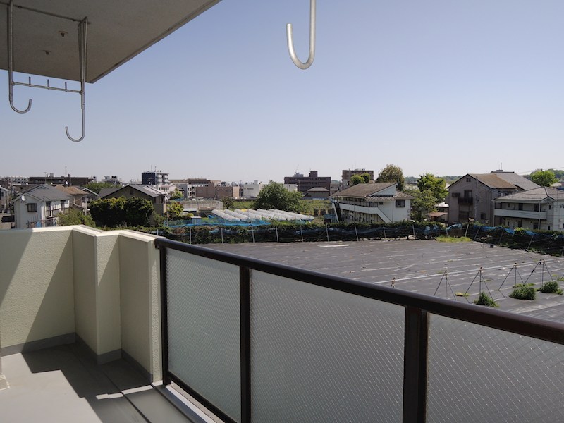 ドルチェ中野島 ベランダ