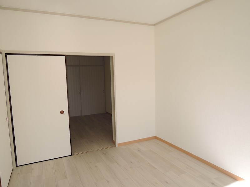 モンテフレンテ その他10