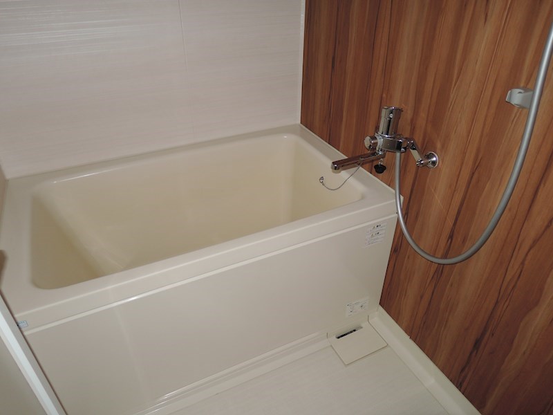 メゾンドシャングリラA棟 風呂画像