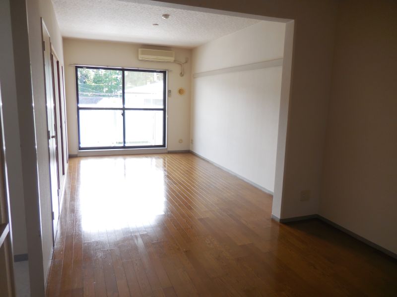 イルテット栗谷  リビング