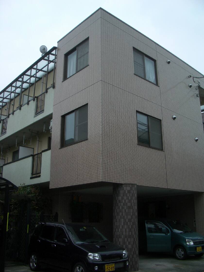 エクセレンス石黒  303号室 外観