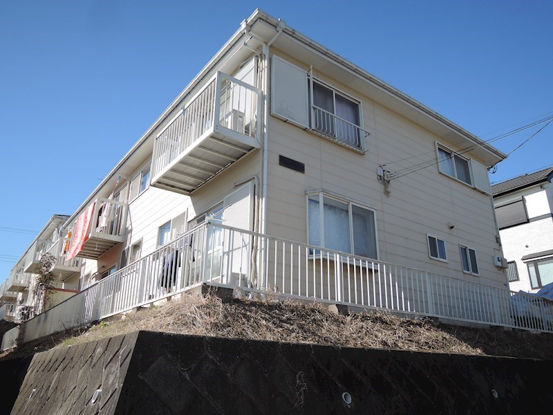 エメラルドタウン A-1号室 外観