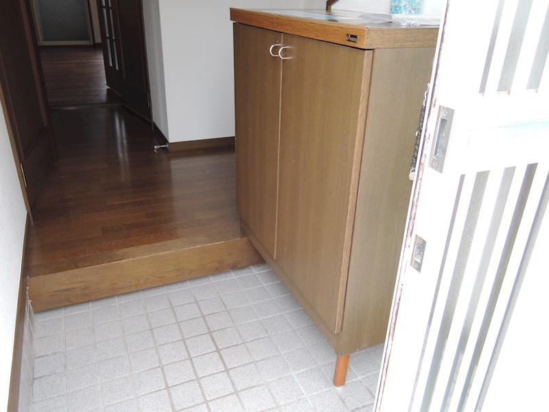 エメラルドタウン 玄関