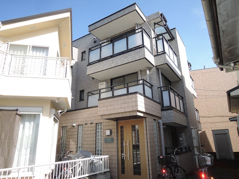 Castle　Sky･E 201号室 外観