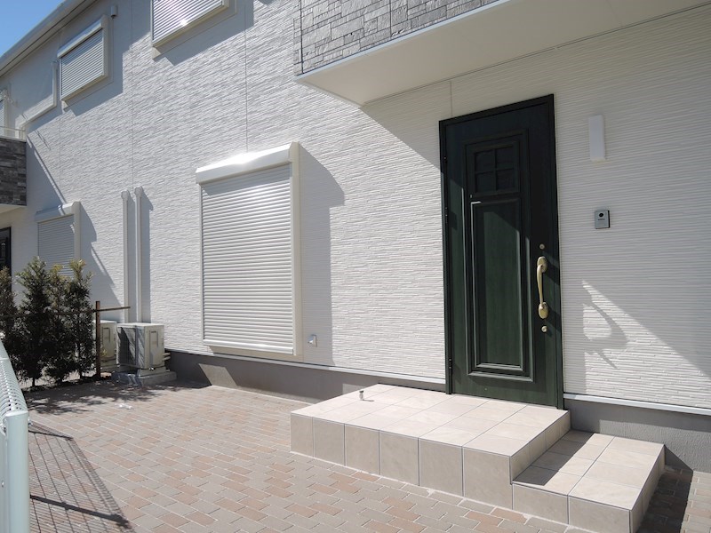 カーサ・ヴェルデA棟 玄関