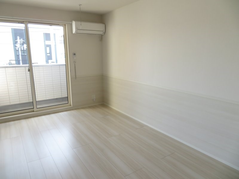 SYハイアII リビング