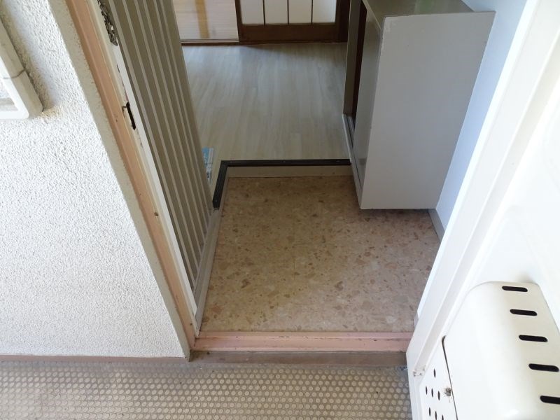 第1登戸コーポ  玄関