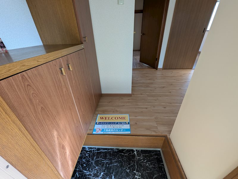 ファインヒルマツバ  玄関