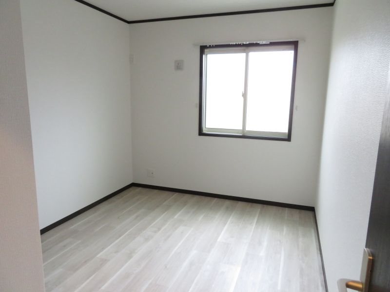 ラウレア その他27