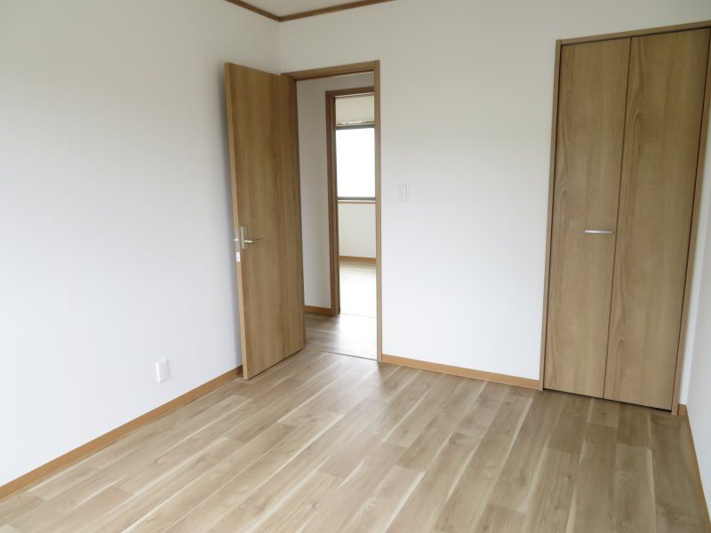 ラウレア その他25