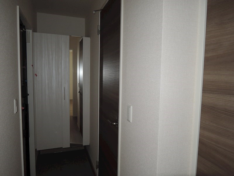 メゾン リーブル 玄関