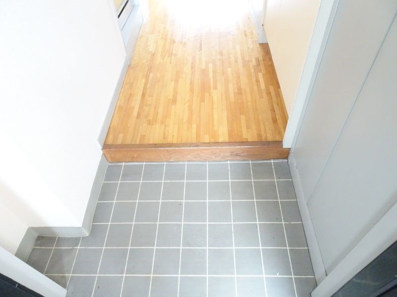 ウィング百合ヶ丘 玄関