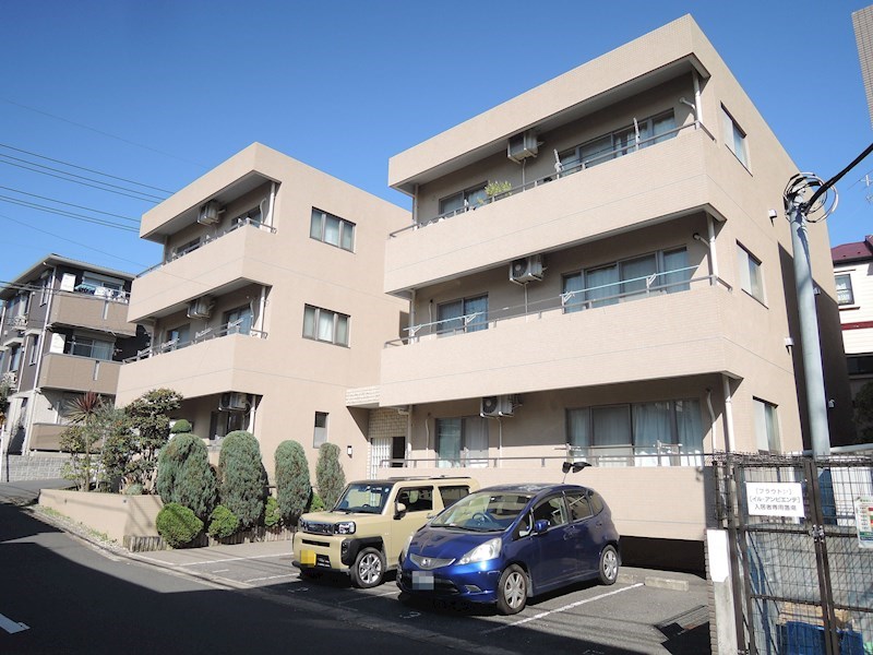イル・アンビエンテ 302号室 外観