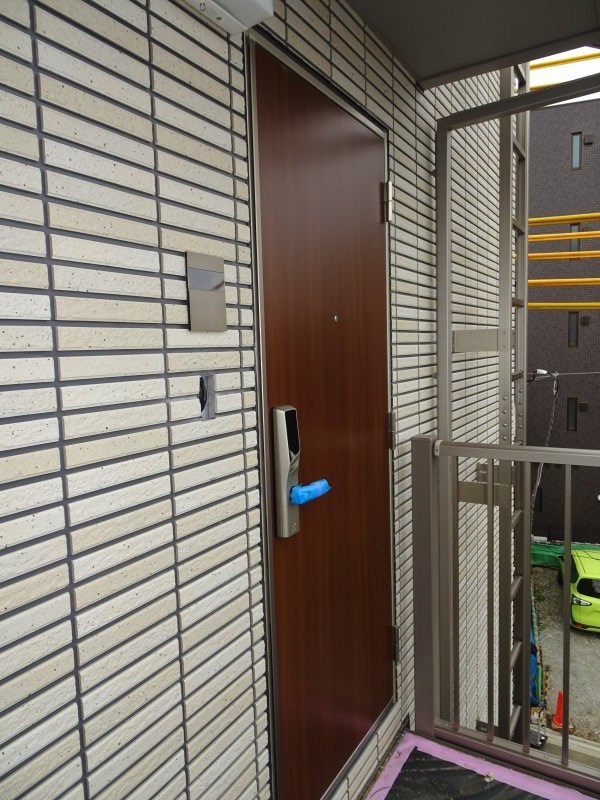 ジャルディーノ 玄関