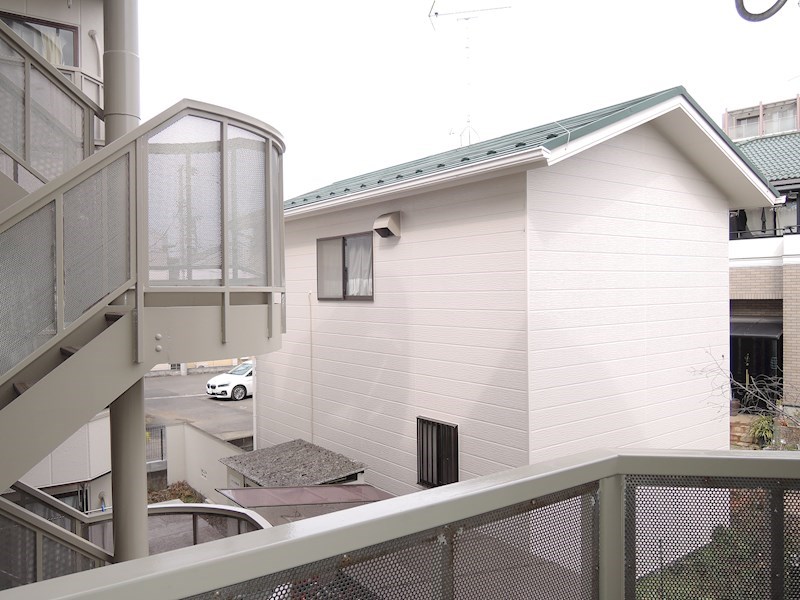 シャトレー・ラ・ドゥー ベランダ