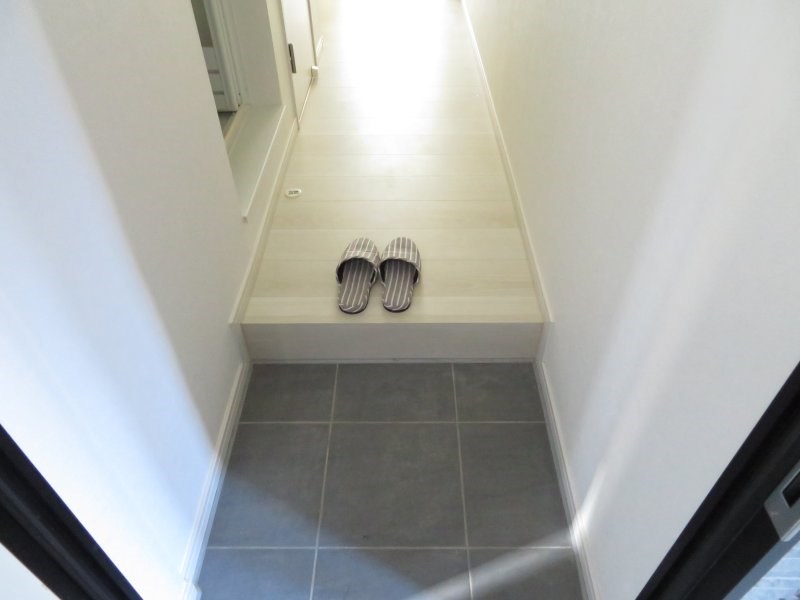 マロンハイツ  玄関