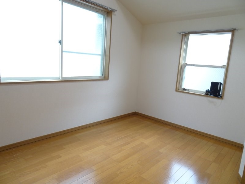 アゼリアガーデンズ生田  リビング