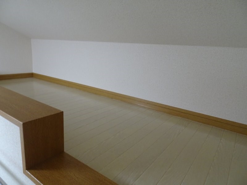 アゼリアガーデンズ生田  ベッドルーム