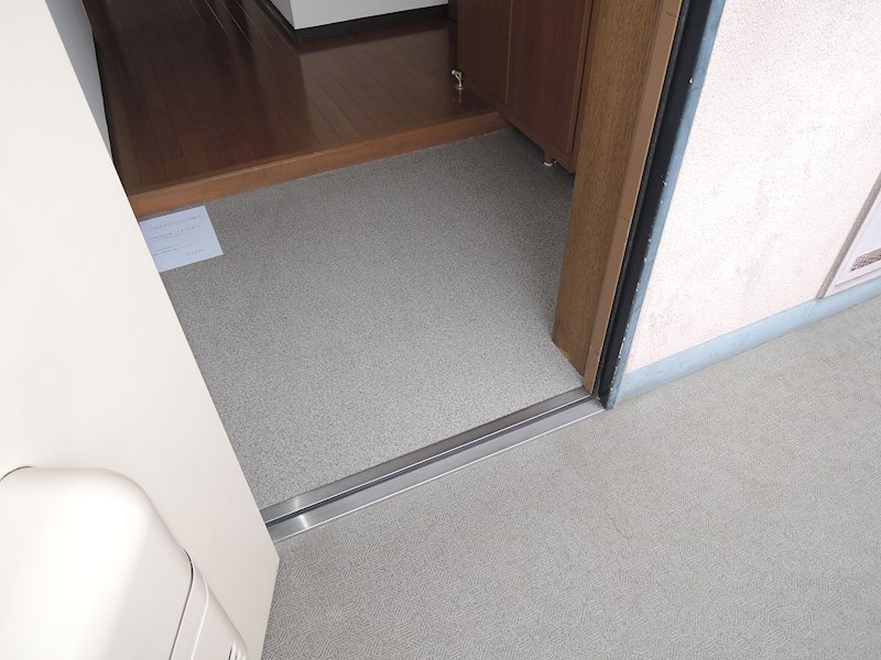 ラ・パーチェ 玄関