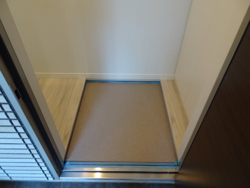 JOEIL　WEST －ジョイルウエスト－ 玄関