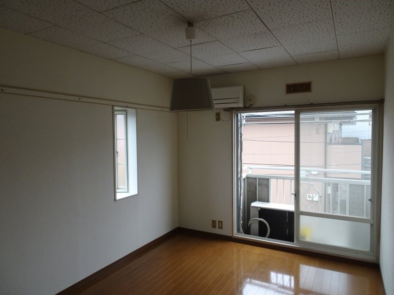 パールハイツ向ヶ丘 リビング