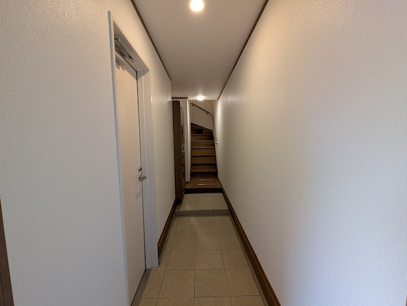 Tiercel-ティアサル-A棟  玄関