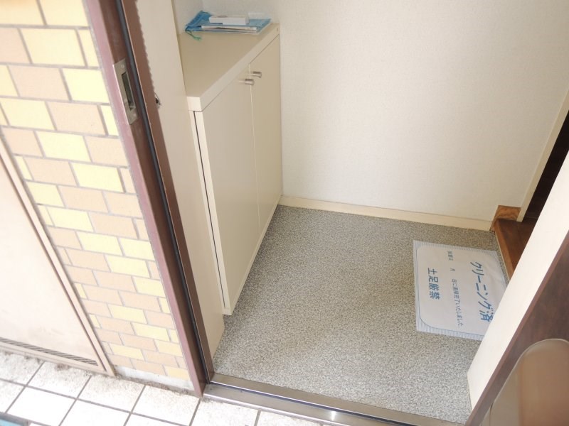 コイヌマハイツ 玄関