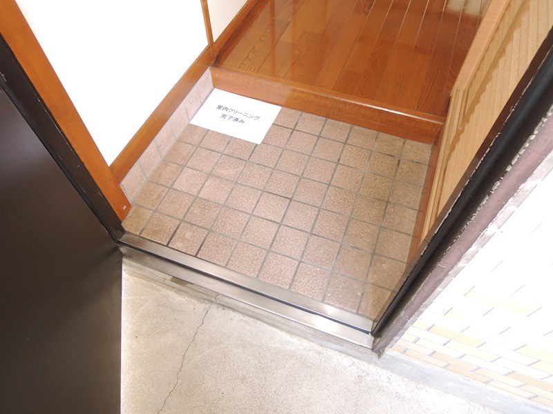 ラフォーレ田口 玄関