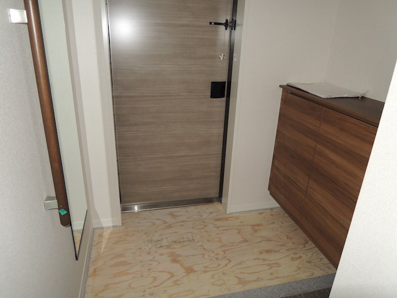 シャーメゾンシリウス 玄関