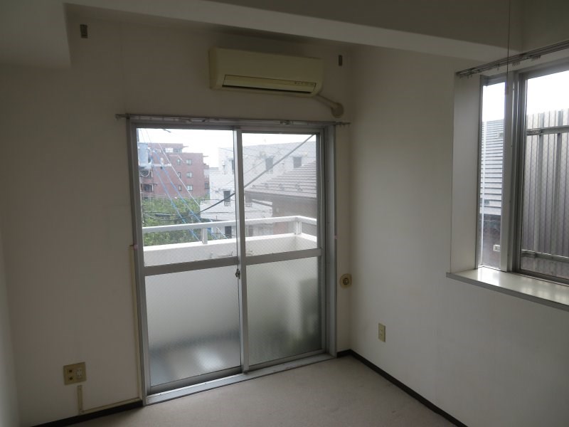 エミグラント多摩川 ベッドルーム