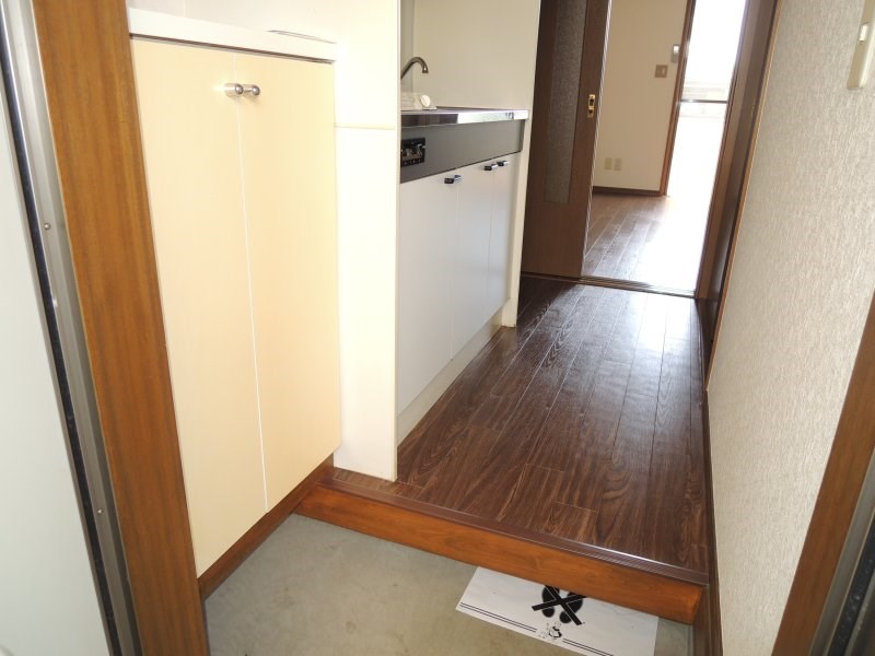 フルーツハウスIII 玄関