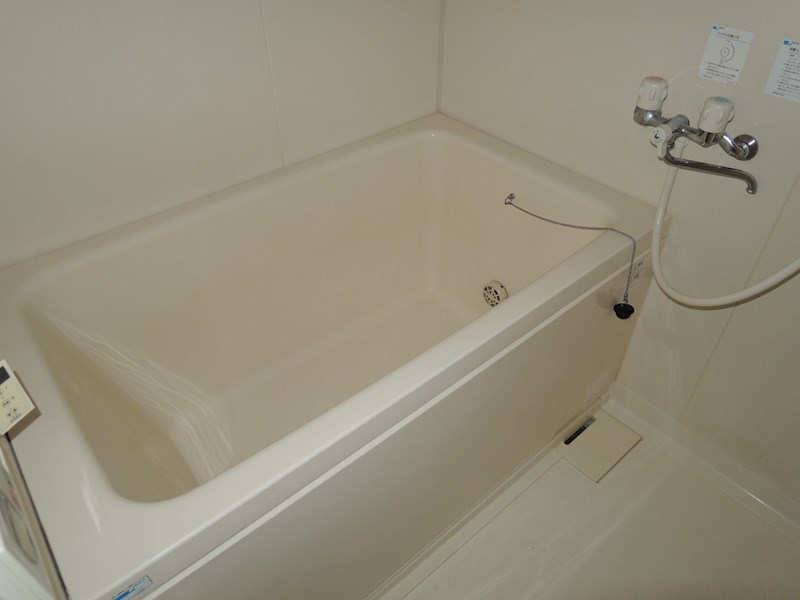 メゾンドシャングリラA棟 風呂画像