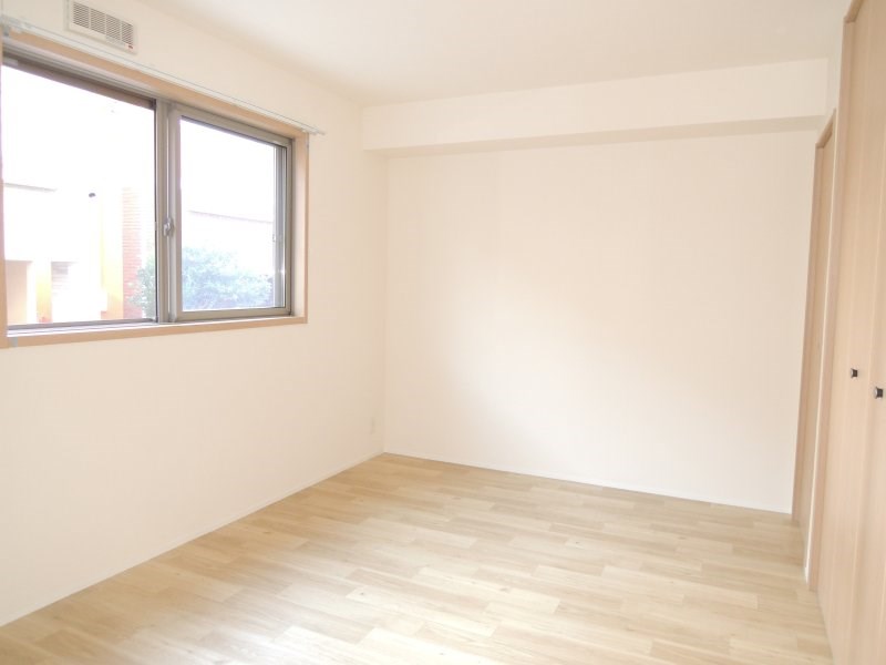 菅ハイツ ベッドルーム