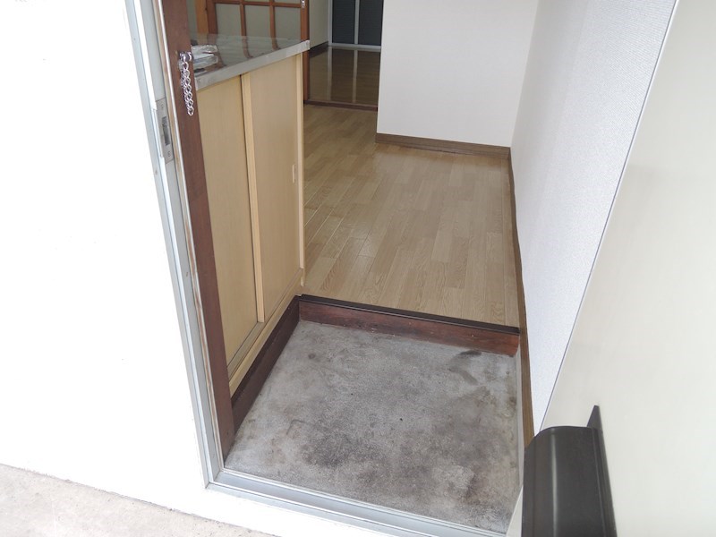 サンハイツセキヤ 玄関