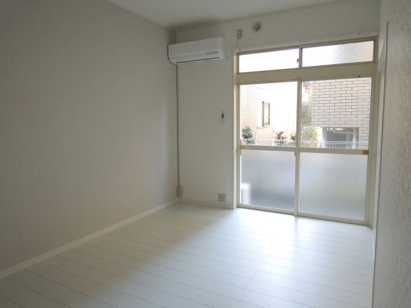 メゾンドシャルマン ベッドルーム