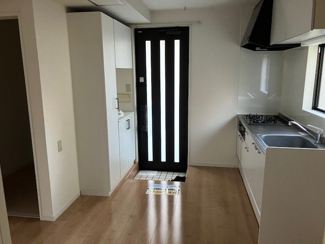 白ばらハイツ 玄関