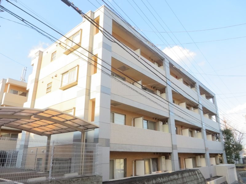 フォレスト三田 401号室 外観