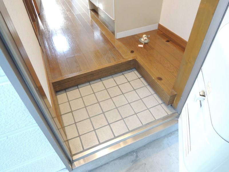 ペアハイム III 玄関