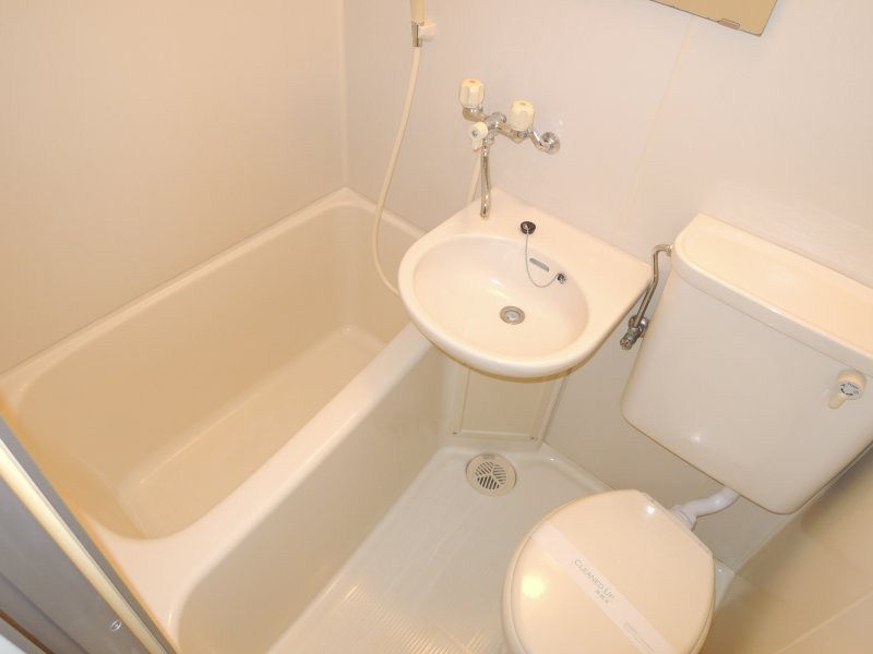 ペアハイム III 風呂画像