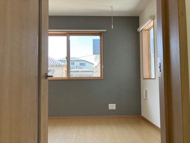 桃の木 ベッドルーム