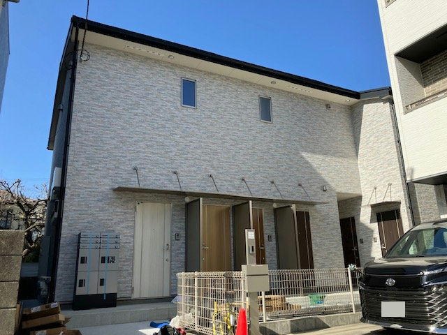 桃の木（建築中）