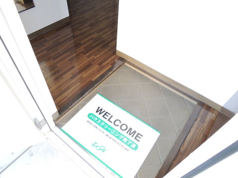 ピアビレッジ 玄関