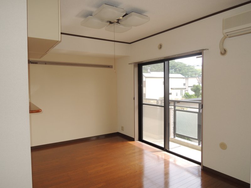 トゥインクルプラザ リビング