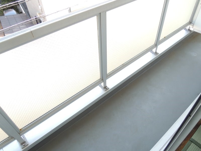 フラワーマンション ベランダ