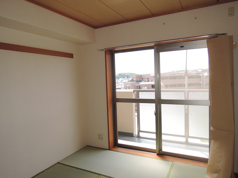 プラザサニーサイド ベッドルーム