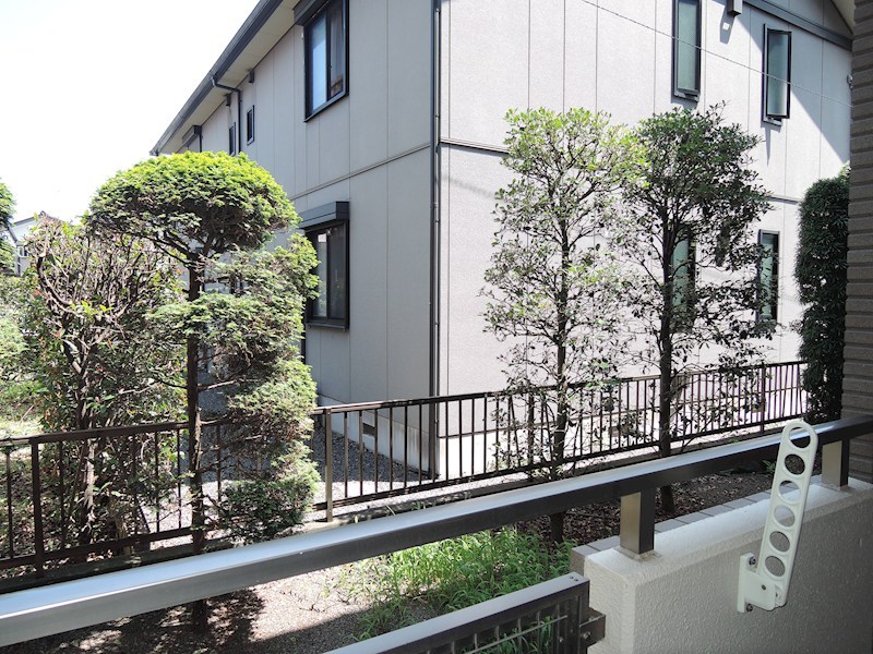 プラウトン ベランダ