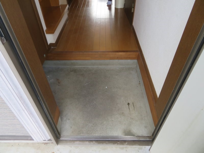 テラスハウスYOKOTA 玄関