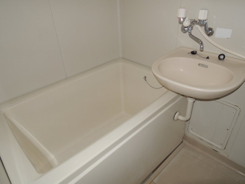 アザレア 風呂画像